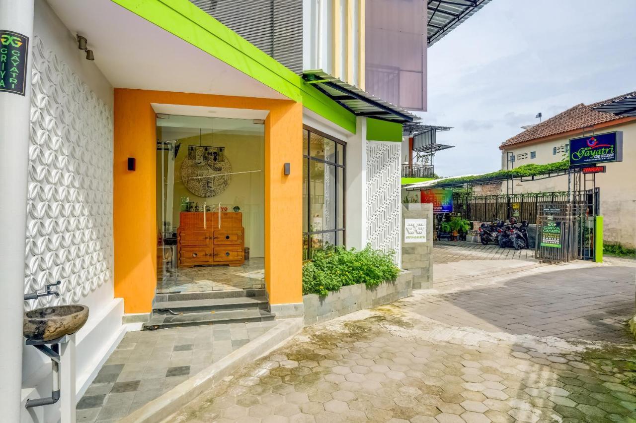 Super Oyo 3496 Griya Gayatri Syariah Hotel Mlati Exterior foto